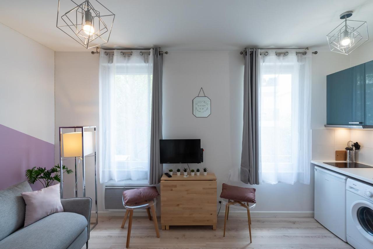 Pink Sweet Confort Apartment Лион Екстериор снимка